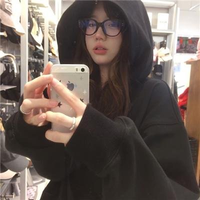 赞美年长的女人